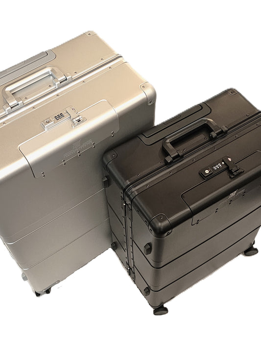 22" Leisure Traveler Roll Aboard