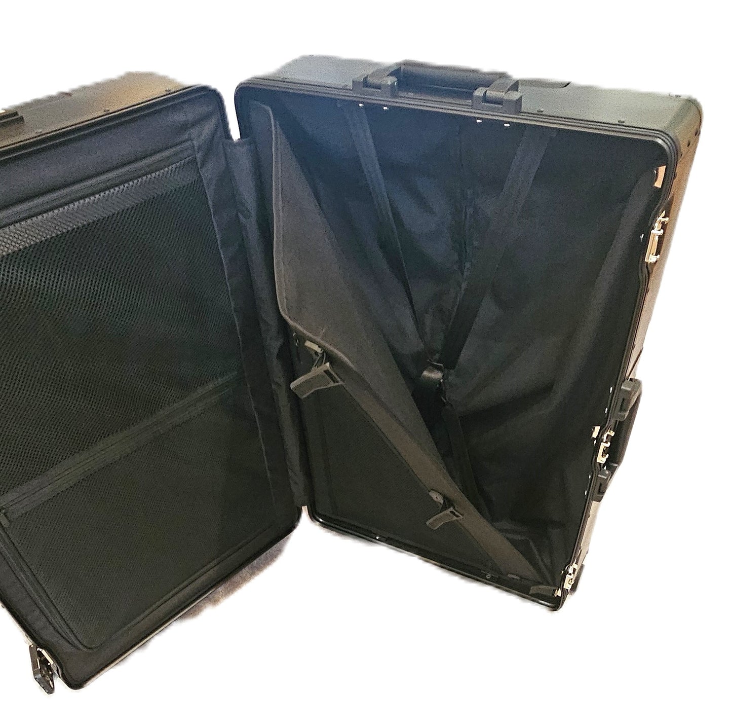 30" Leisure Traveler Check Aboard