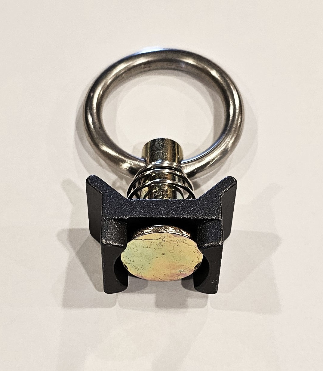 Quick Click Accessories for Professional Flight Crew Roll Aboards