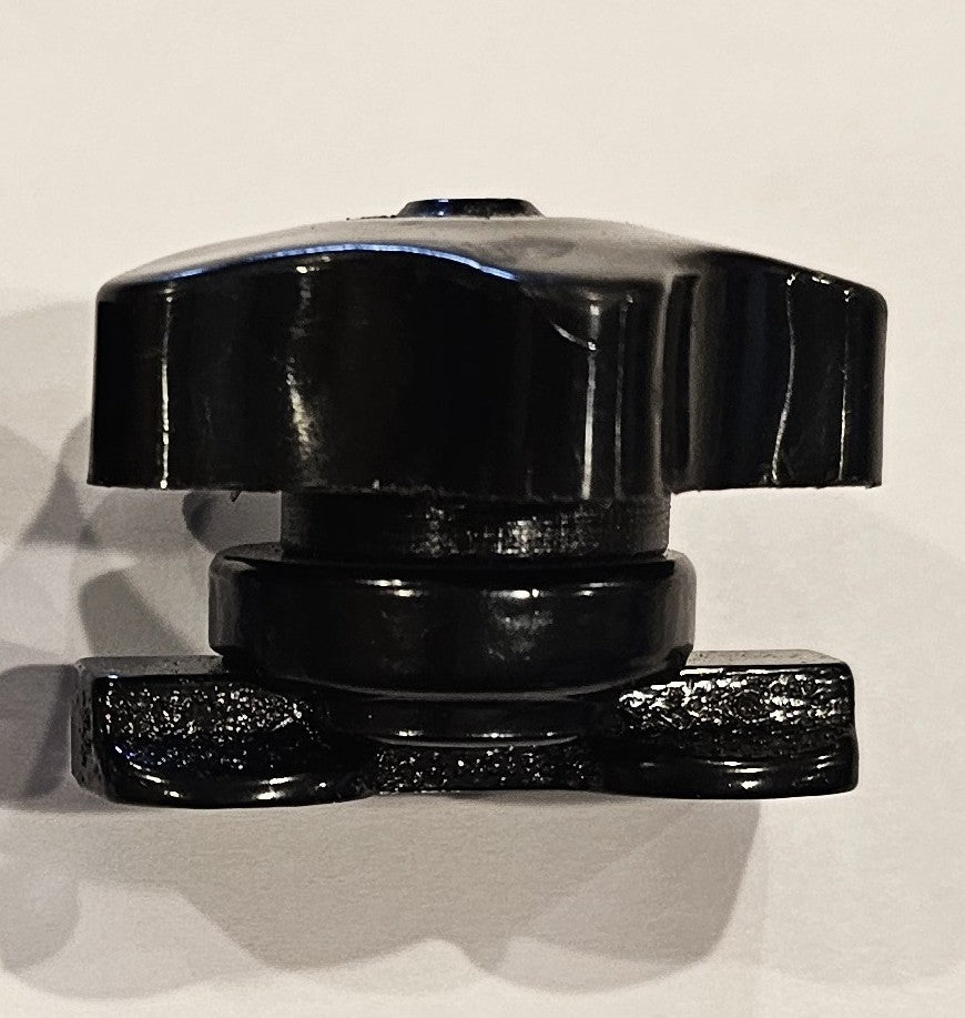 Quick Click Accessories for Professional Flight Crew Roll Aboards