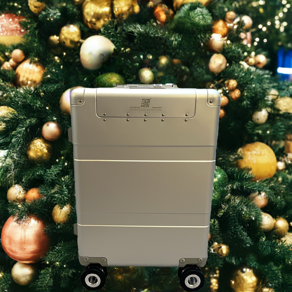 22" Frequent Flyer Roll Aboard