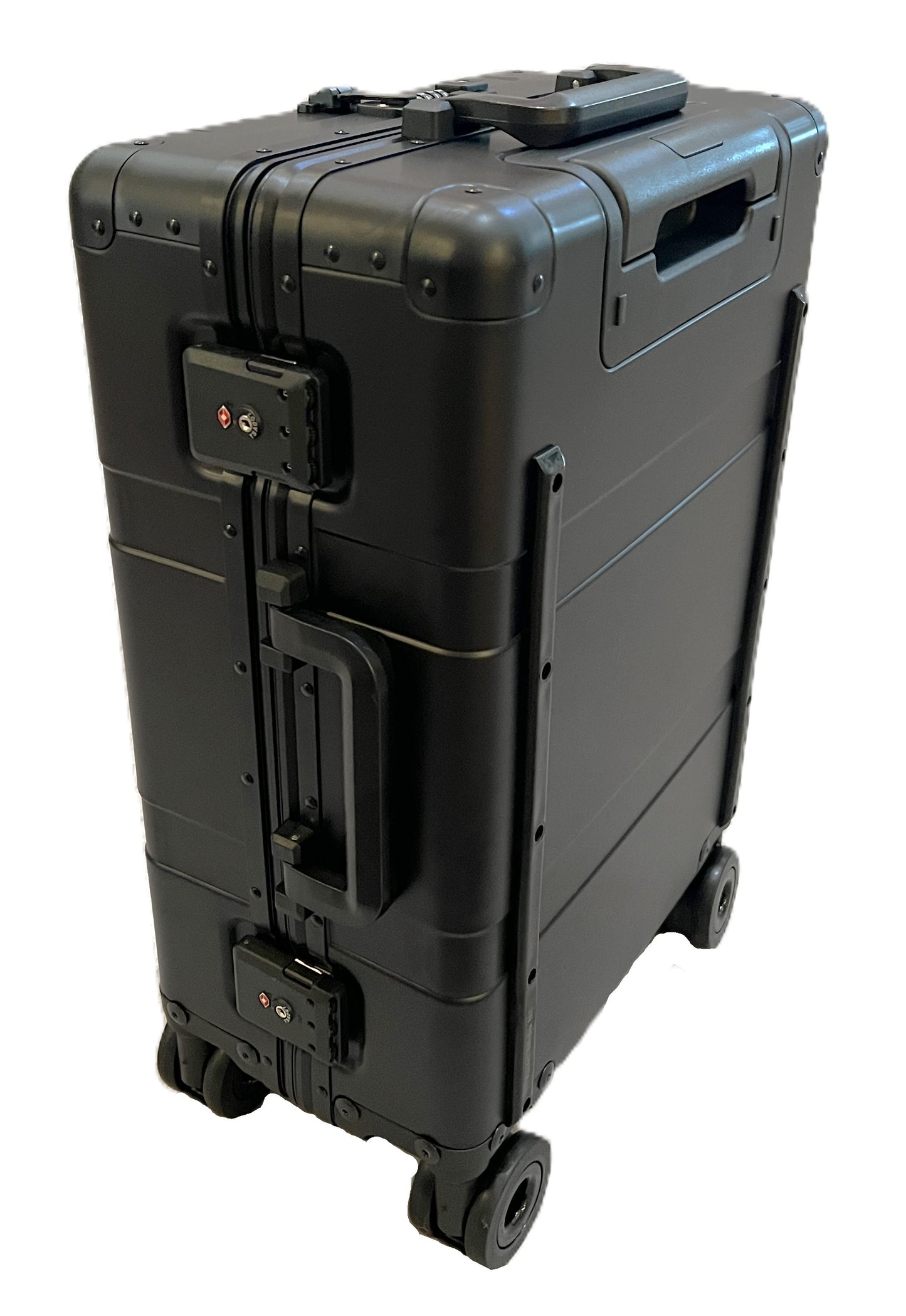 22" Frequent Flyer Roll Aboard