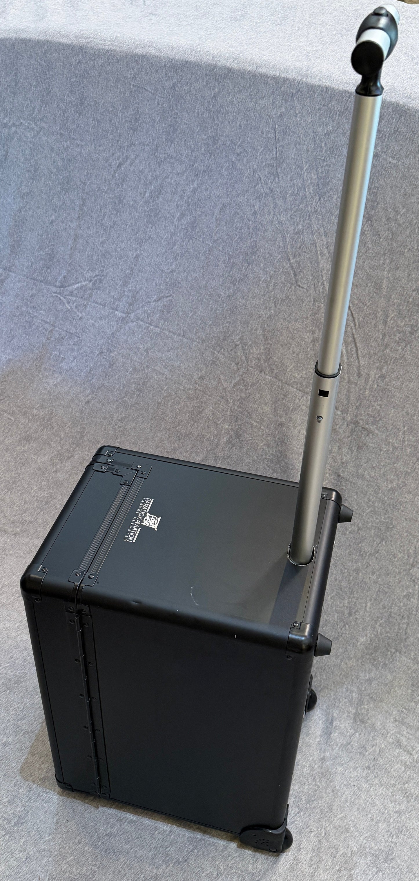 Prototype Professional Flight Deck Case in Dark Sky Black - B3