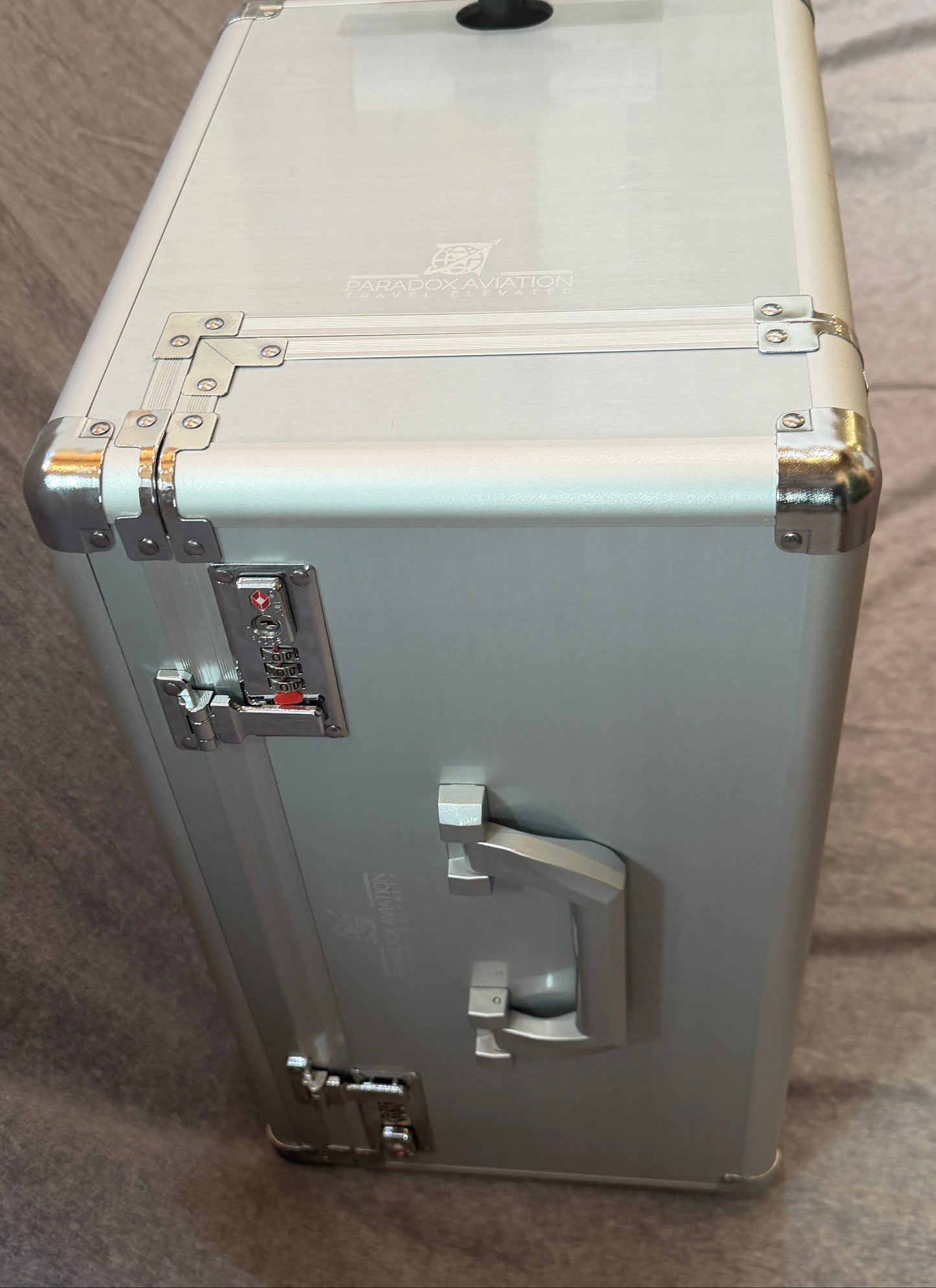 Prototype Professional Flight Deck Case in Star Light Silver - B4