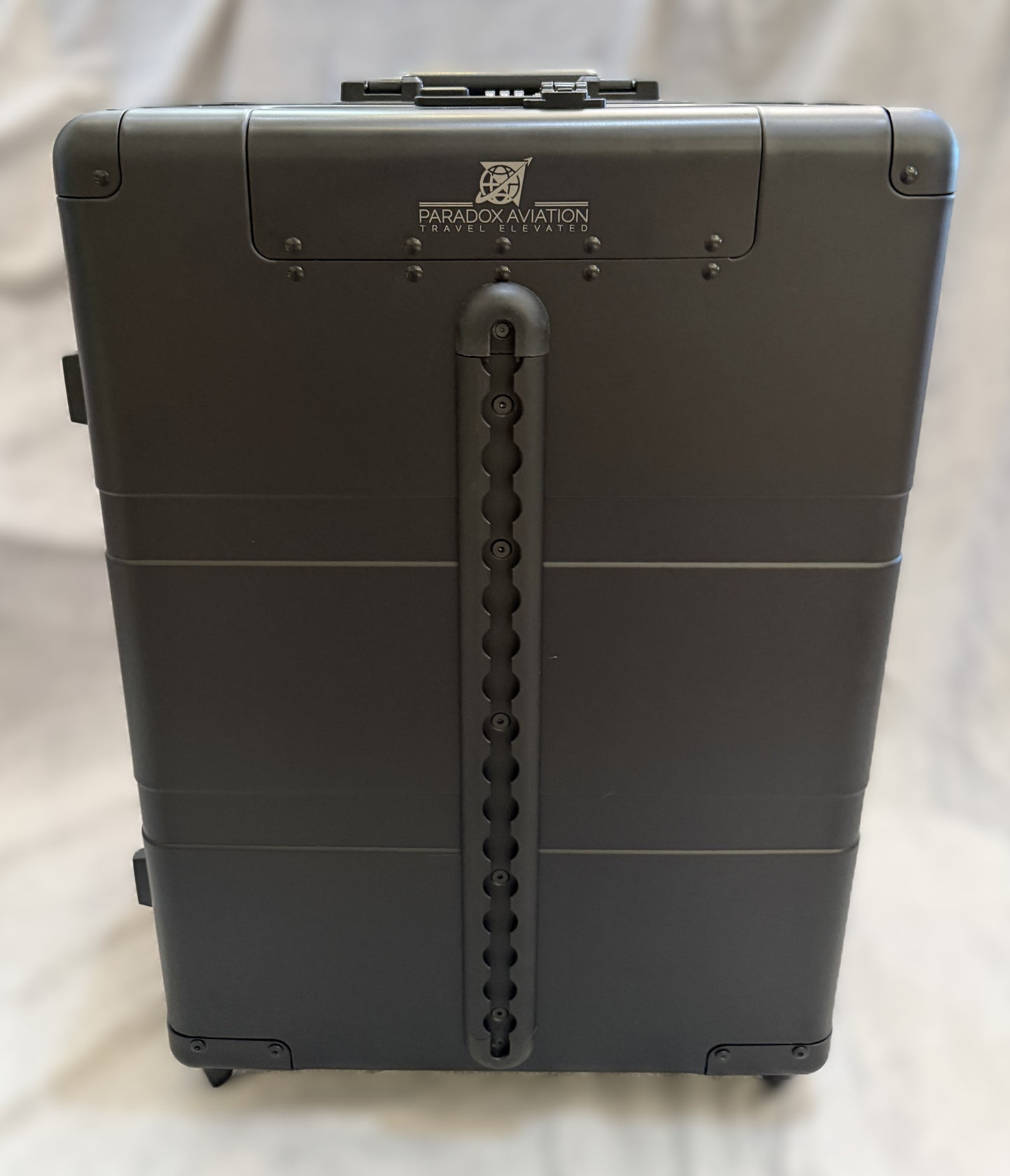 25" GEN2 Professional Flight Crew 2-Wheel Roll Aboard