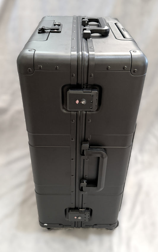 25" GEN2 Frequent Flyer 2-Wheel Roll Aboard