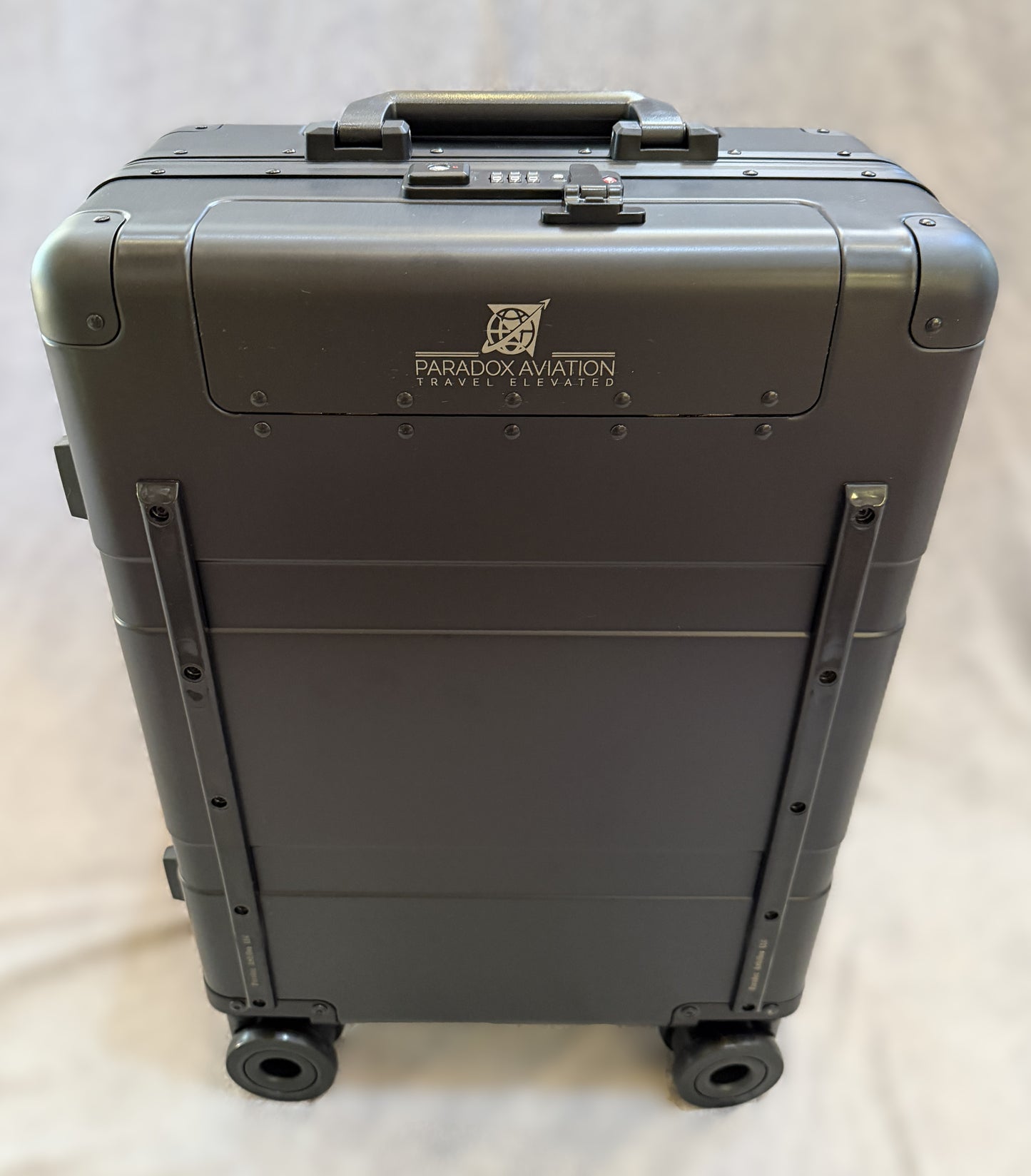 Valise à roulettes Frequent Flyer de 22 pouces