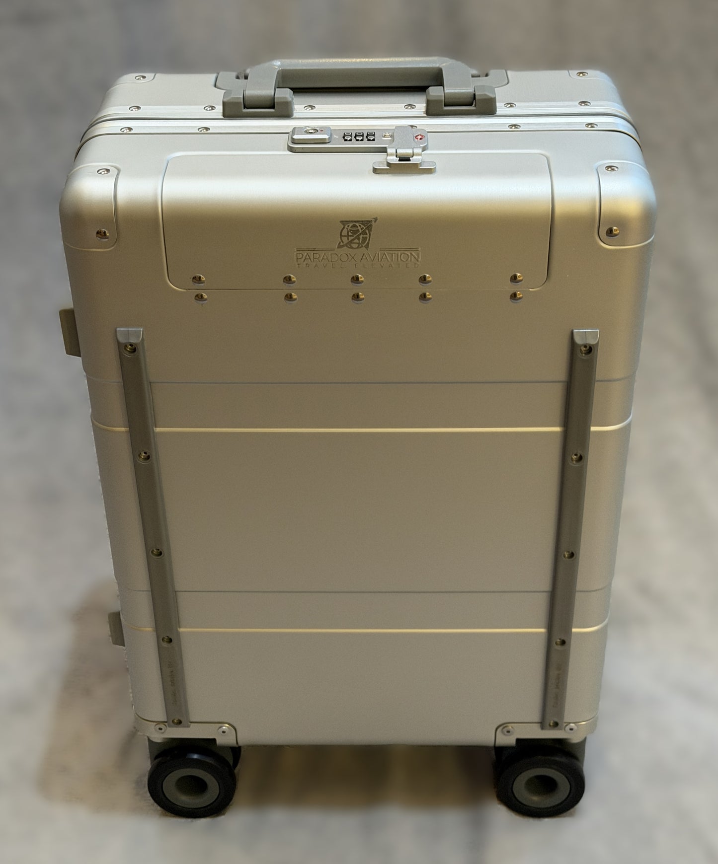 Valise à roulettes Frequent Flyer de 22 pouces