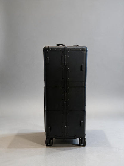 Paradox Aviation 30-inch GEN2 Frequent Flyer 2-wheel check-in luggage in dark sky black metal finish
