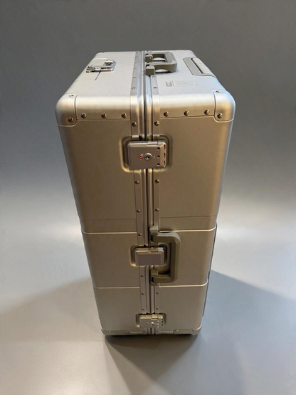 Paradox Aviation 30-inch GEN2 professional flight crew check-aboard luggage in starlight silver with matte grey handles