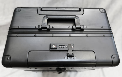 Paradox Aviation GEN2 25-inch professional flight crew roll aboard case in matte black with TSA combination lock.