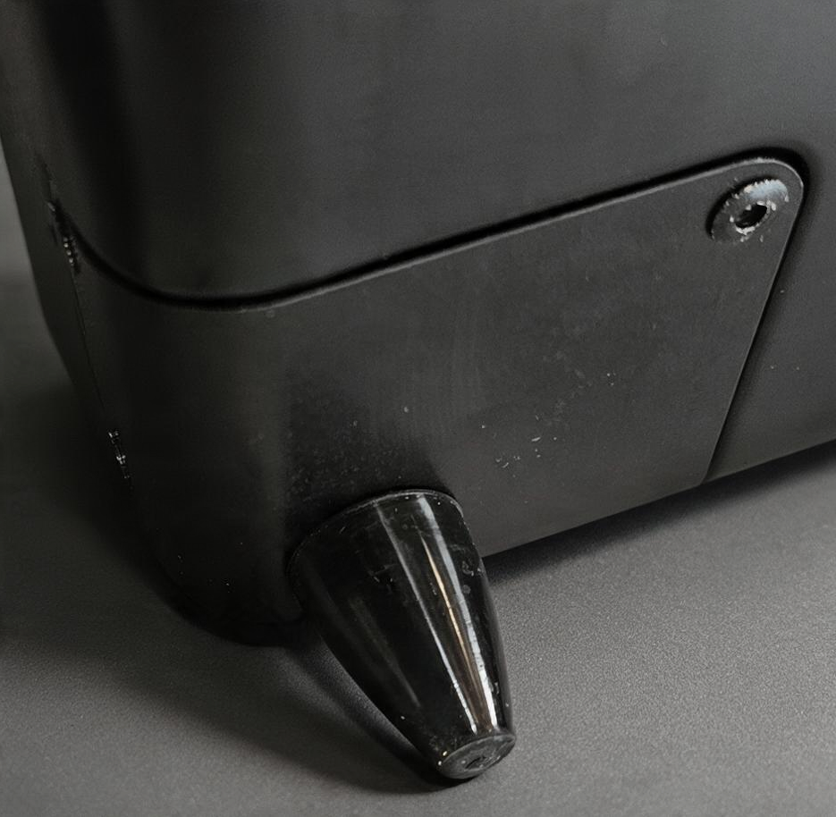 Paradox Aviation GEN2 Frequent Flyer check-in luggage showing the durable matte black base and protective feet